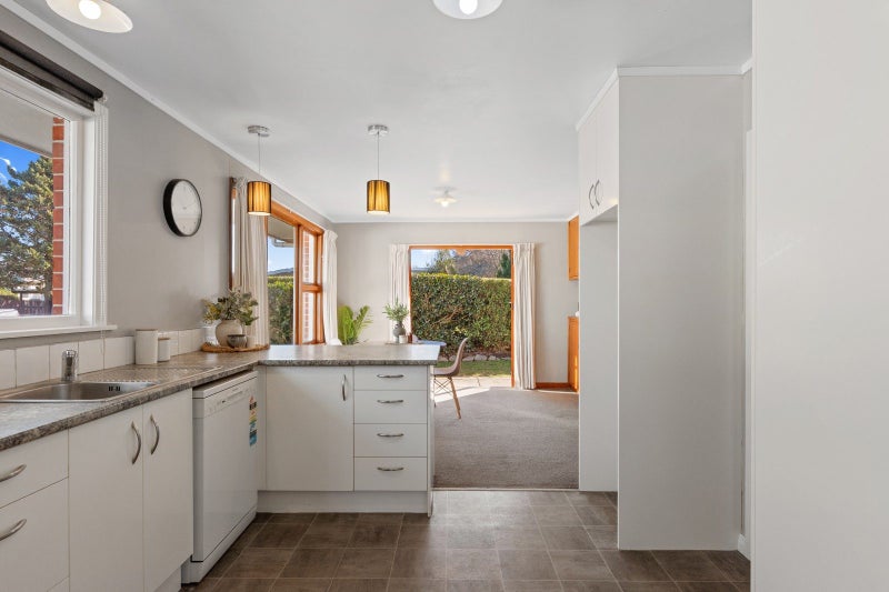 46 Bathurst Street, Allenton, Ashburton - Carousel 2