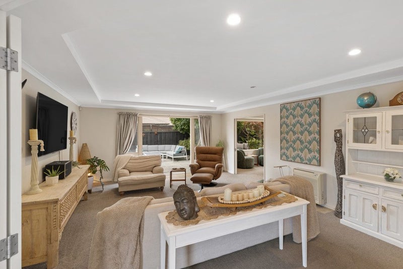 32 Eaglesome Avenue, Aidanfield, Christchurch City, Canterbury - Carousel 1