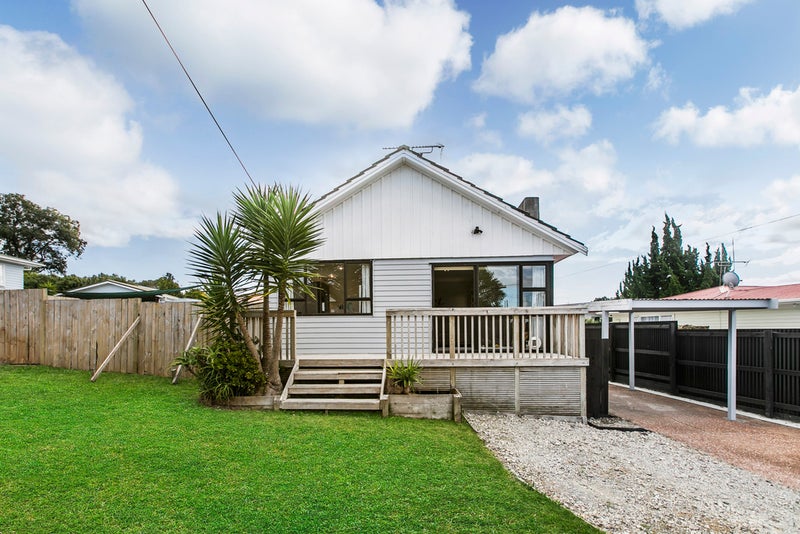 46 Hayman Place, Beach Haven, Auckland - Carousel 2