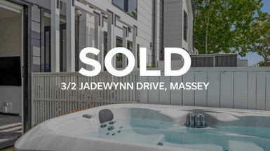 3/2 Jadewynn Drive, Massey, Auckland - Carousel 1