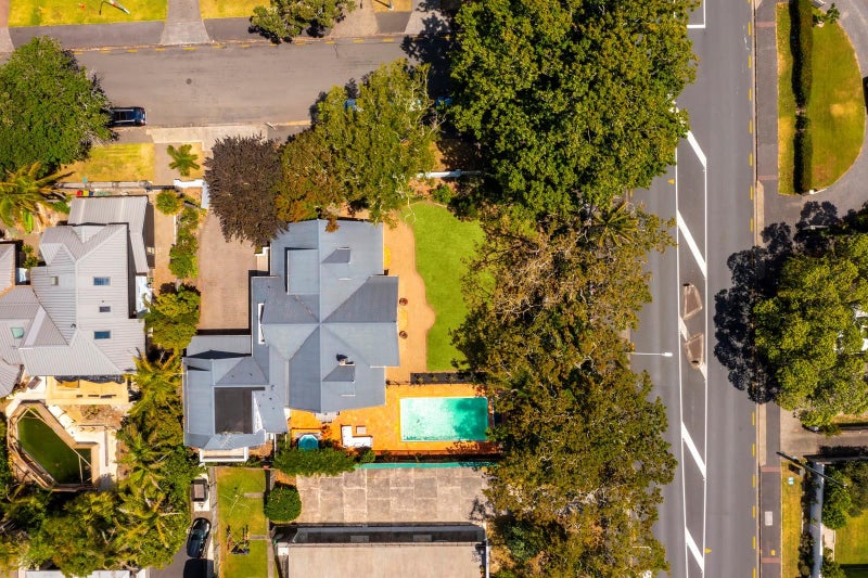 2 Minnehaha Avenue, Takapuna, Auckland - Carousel 39