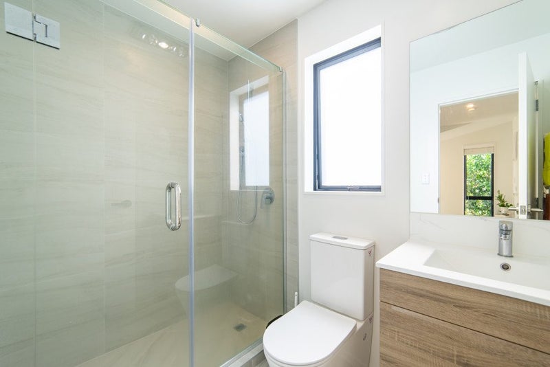 2/20 Eban Avenue, Hillcrest, Auckland - Carousel 16