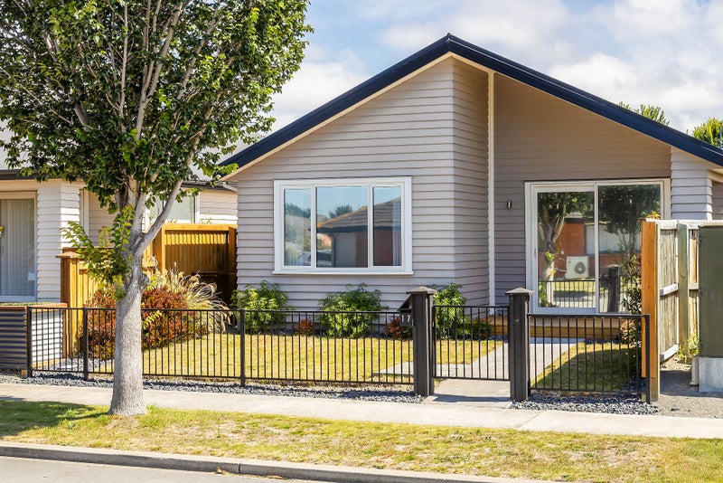 17 Hodgkinson Road, Pegasus, Pegasus - Carousel 1