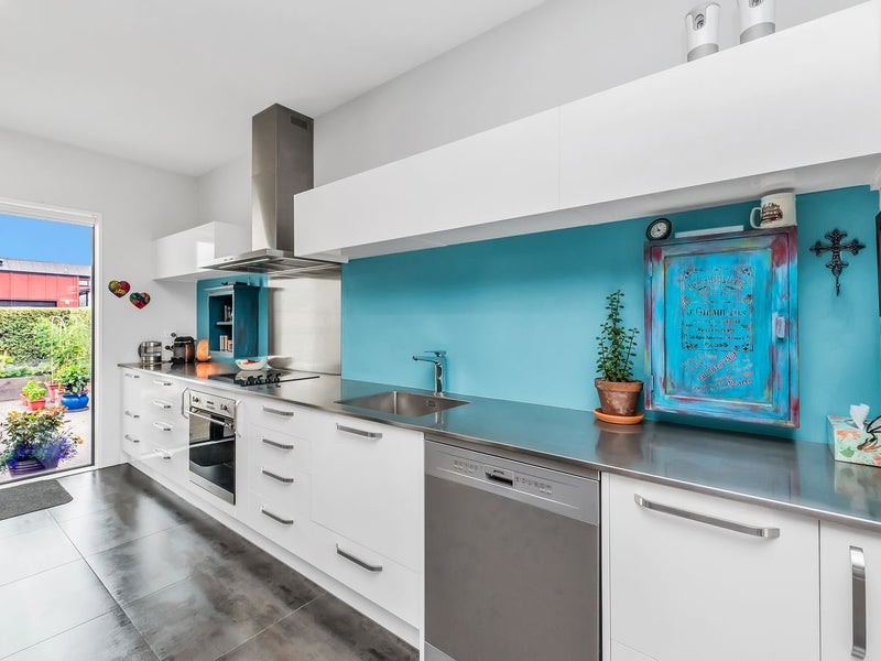 5 Lazarus Lane, Halswell, Christchurch - Carousel 2