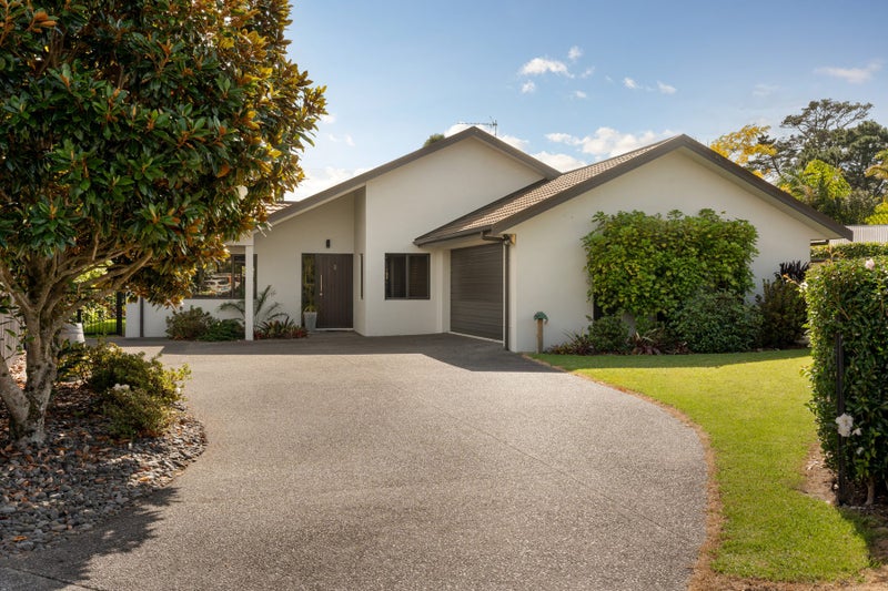 27 Garvan Glen, Pyes Pa, Tauranga - Carousel 1