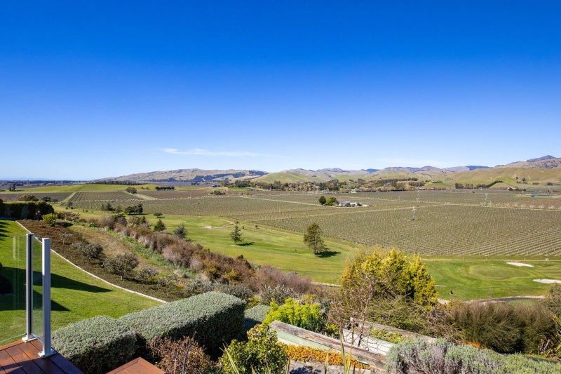 129 Marlborough Ridge Drive, Blenheim - Carousel 30