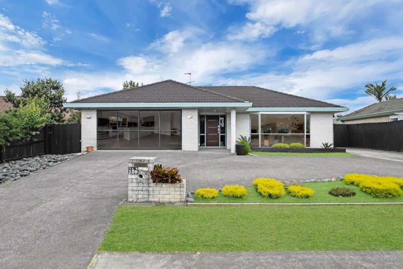 109 Millhouse Drive, Northpark, Auckland - Carousel 2