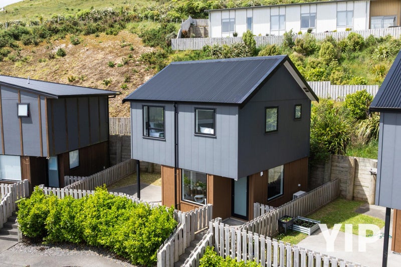 48 Astelia WAY, Woodridge , Wellington - Carousel 1