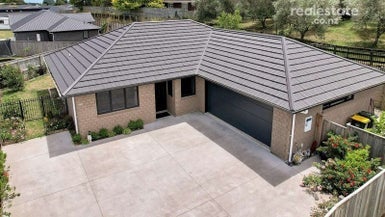 33B Shaw Road, Coastlands, Whakatane - Carousel 1