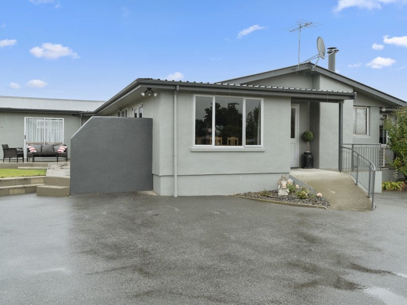 21 Blackmore Crescent, Alexandra, Alexandra - Carousel 1