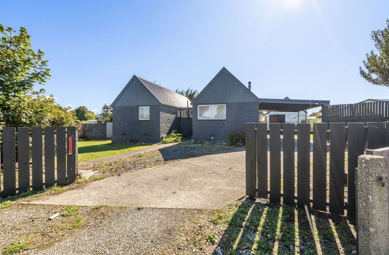 626 Bluff Highway, Clifton, Invercargill - Carousel 1