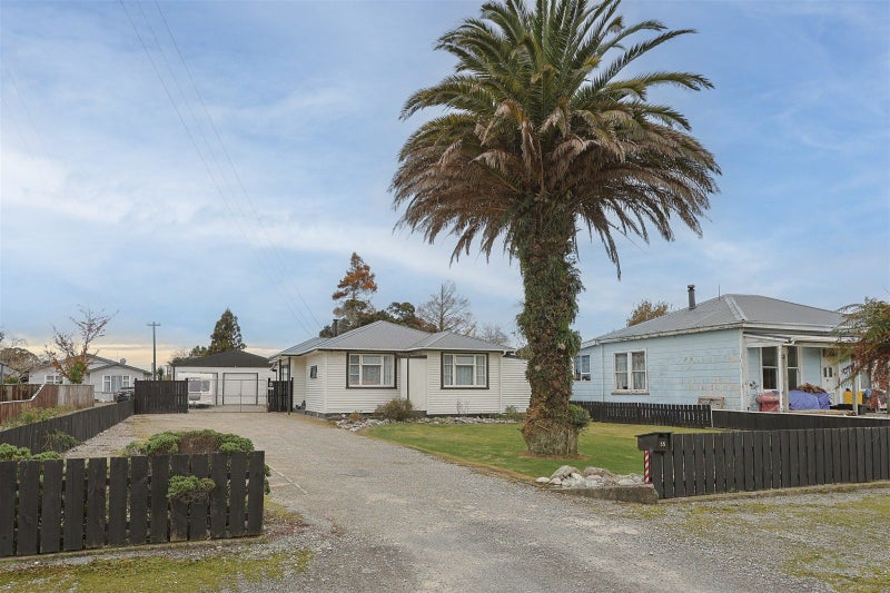 55 Wakefield Street, Westport, Westport - Carousel 1