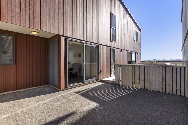107 Woodridge Drive, Woodridge, Wellington - Carousel 1