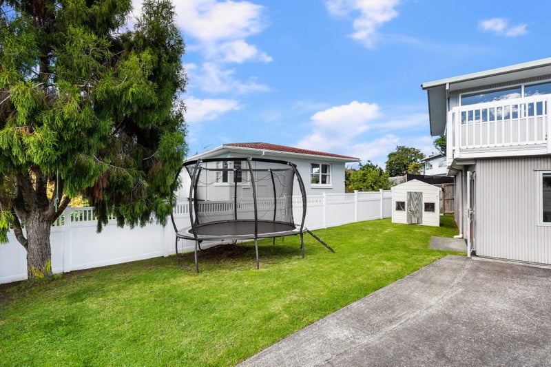4 Willow Way, Sunnyhills, Auckland - Carousel 23