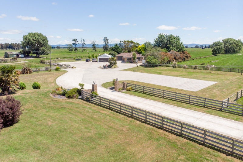 5836B Pekapeka Road, Paeroa - Carousel 2