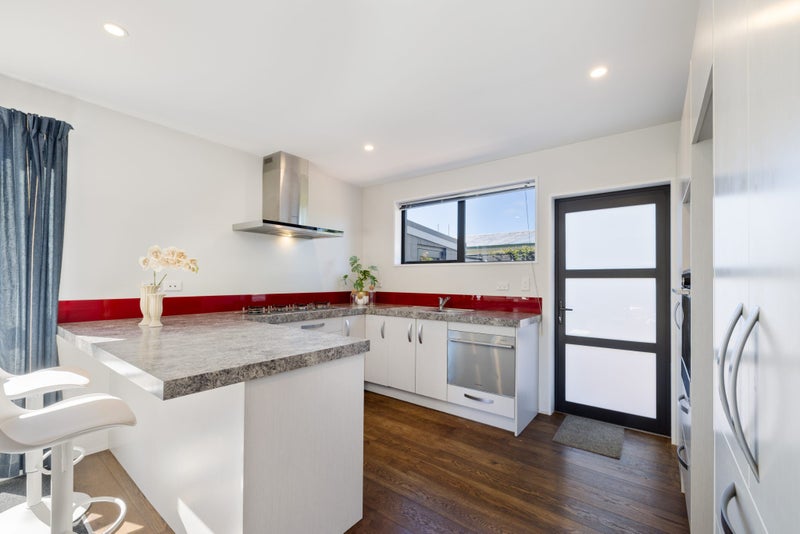 5/164 Edgeware Road, Edgeware, Christchurch - Carousel 2