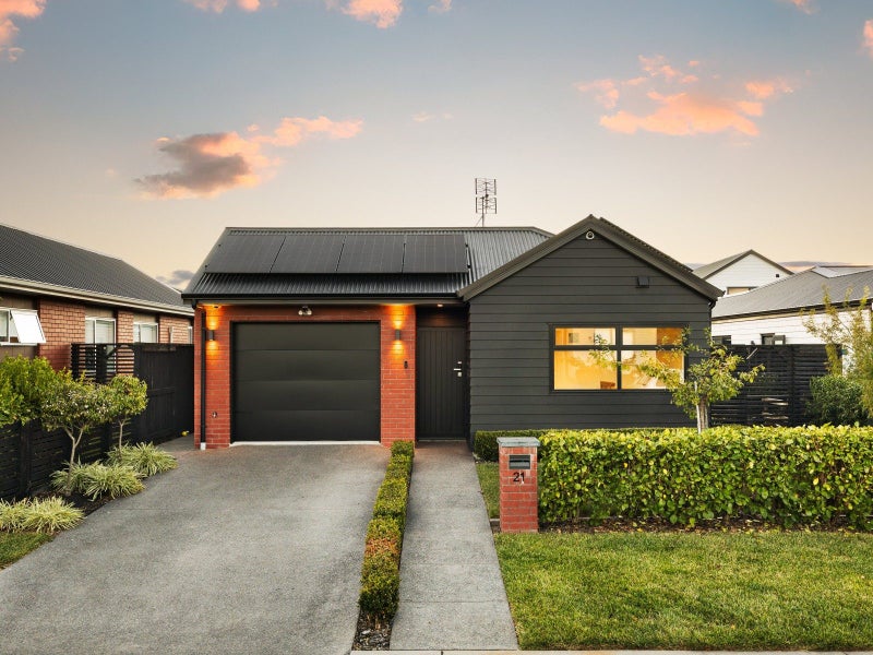 21 Gosset Avenue, Chartwell, Hamilton - Carousel 1