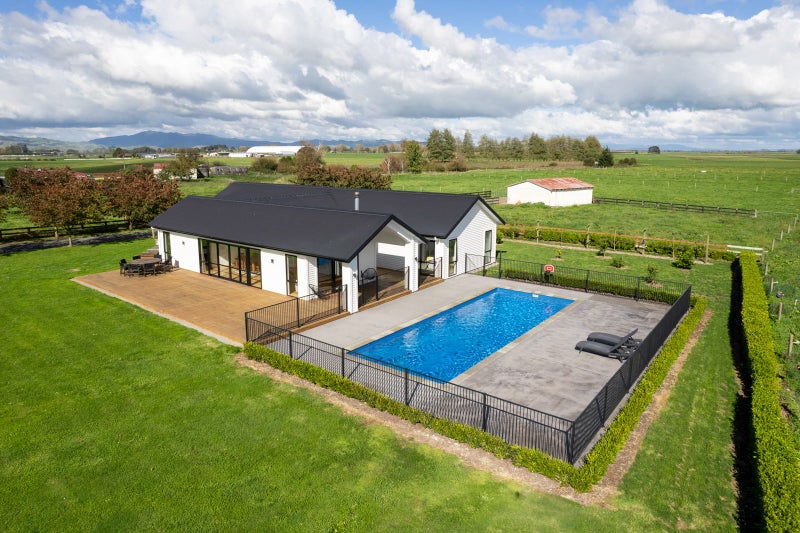 243 Parallel Road, Cambridge - Carousel 1