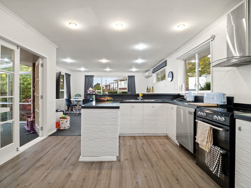 112 Wakari Road, Helensburgh, Dunedin - Carousel 2