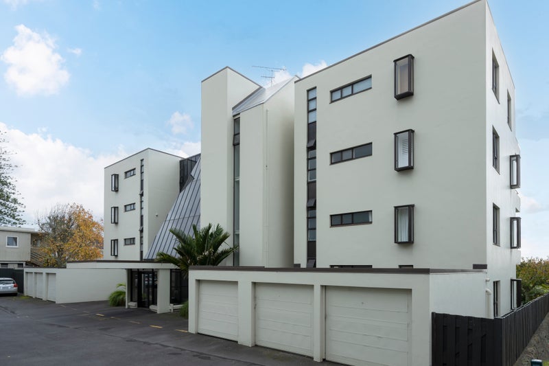 6/164 Remuera Road, Remuera, Auckland - Carousel 1