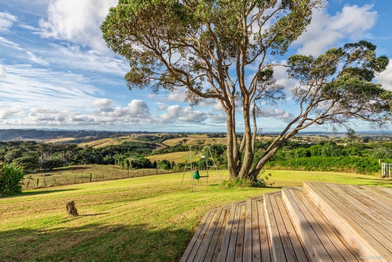 348 Gleeson Road, Pollok, Pollok - Carousel 1