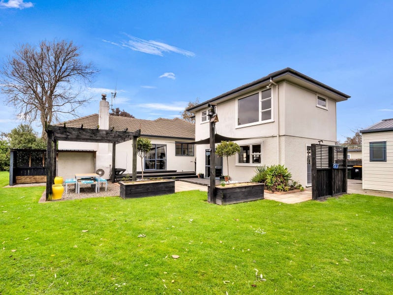 68 Seddon Street, Takaro, Palmerston North - Carousel 1