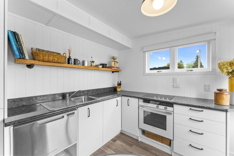 17 Blake Road, Waitahanui, Taupo - Carousel 2