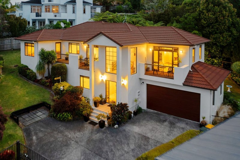 36 Woodridge Avenue, Northcross, Auckland - Carousel 2