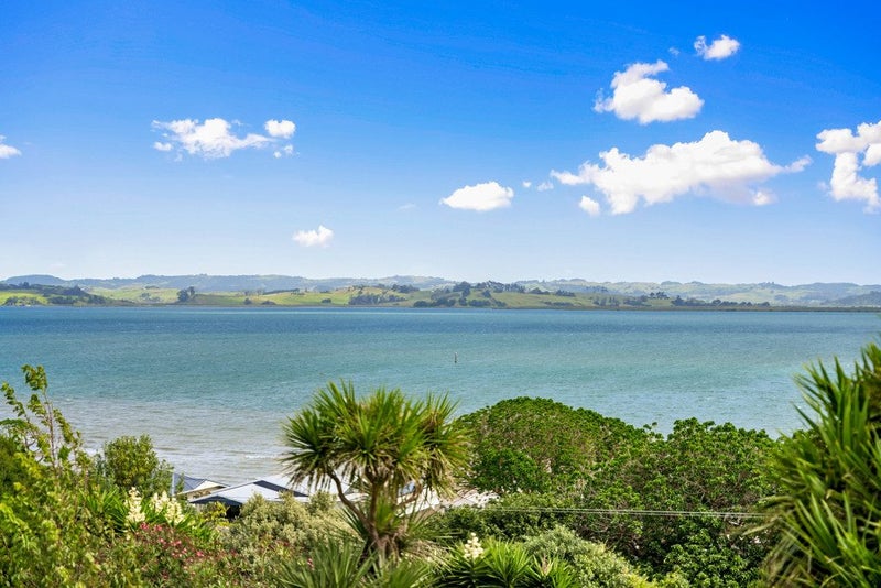437 Whangarei Heads Road, Whangarei - Carousel 1