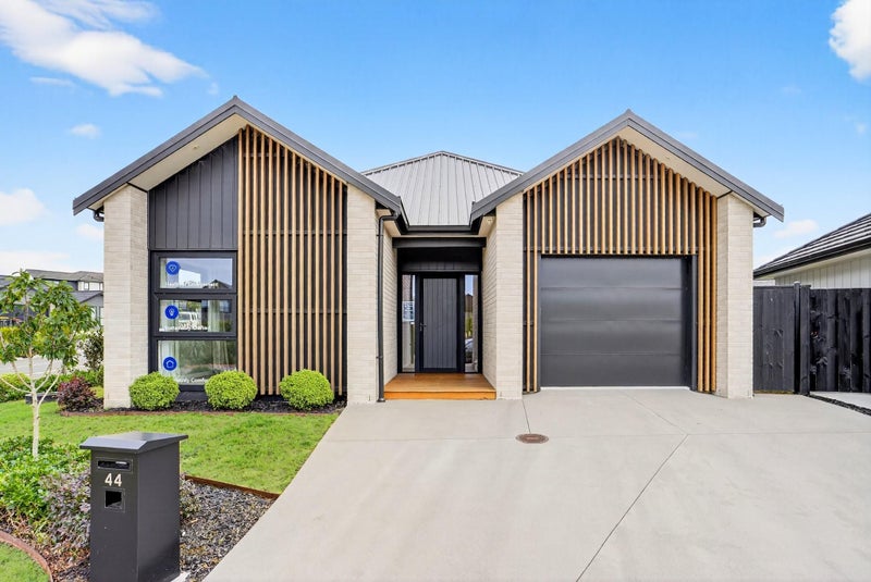 44 Arohaina Avenue, Karaka, Franklin, Auckland - Carousel 1