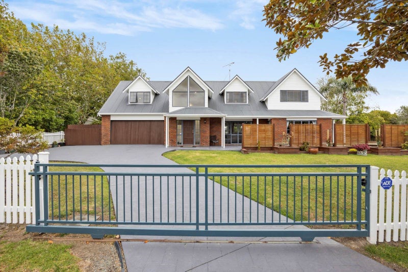 34 Rosella Grove, Waimauku, Waimauku - Carousel 1