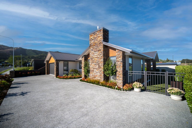 114 Bateup Road, Hope, Richmond - Carousel 1