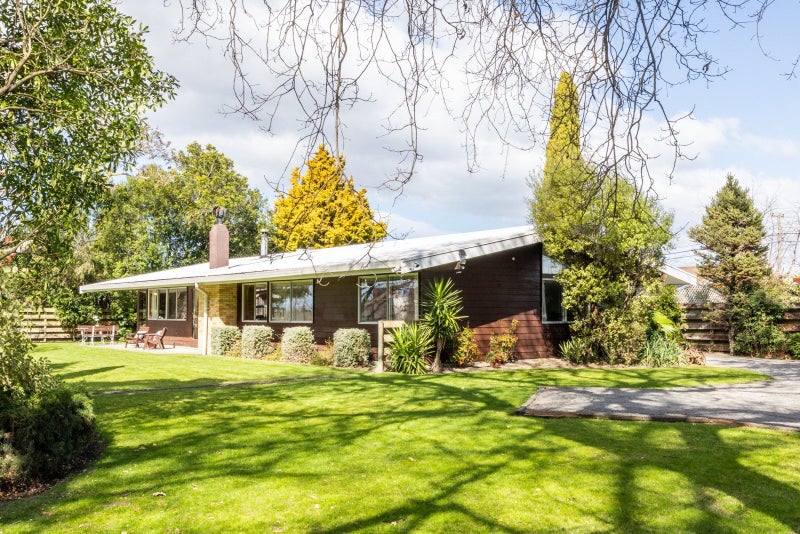 4 Ormond Road, Twyford, Hastings - Carousel 24