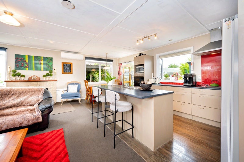 34 Elliott Crescent, Havelock North, Havelock North - Carousel 2