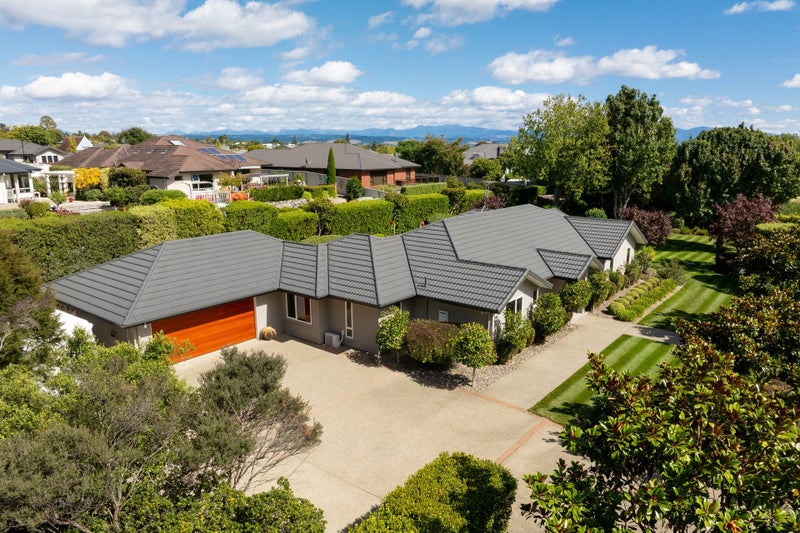 4 Angelus Avenue, Richmond, Richmond - Carousel 2