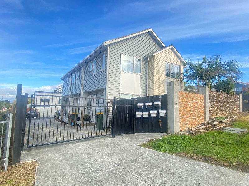 3/58 Glass Road, Mount Roskill, Auckland - Carousel 1