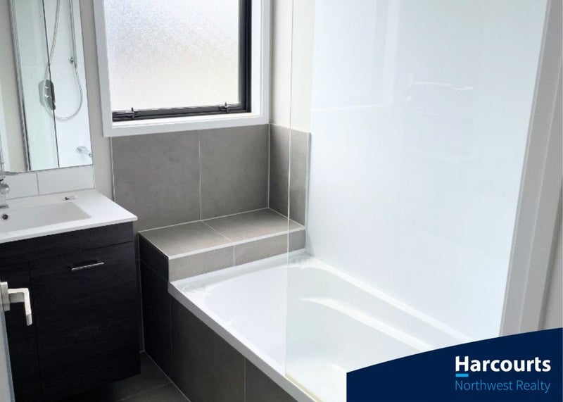 20 Wai Place, Westgate, Auckland - Carousel 8