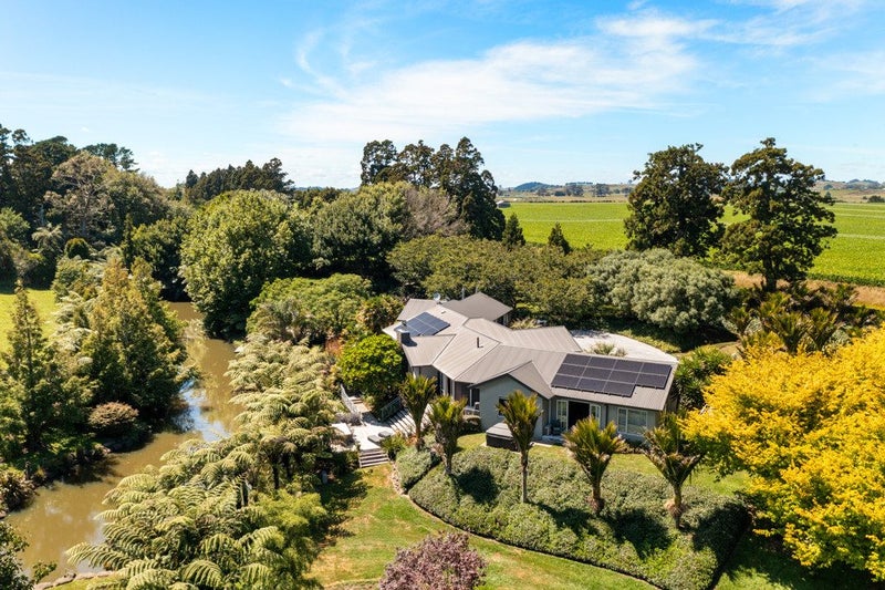 187 Te Arei Road East, Huirangi, New Plymouth - Carousel 1