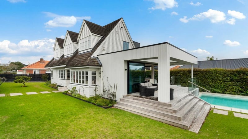 23 Challenger Street, St Heliers, Auckland - Carousel 1