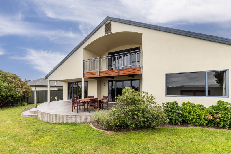 12 Arcadia Lane, Havelock North, Havelock North - Carousel 1