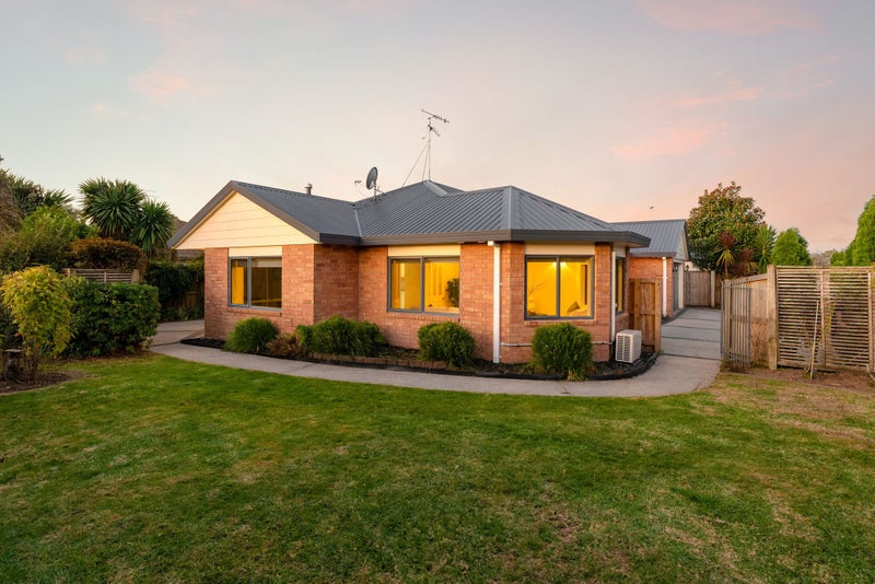 23 Northmeadow Drive, Rototuna, Hamilton - Carousel 1