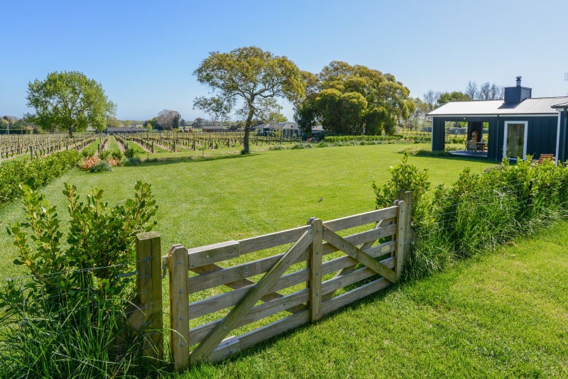 41 Side Road, Hastings - Carousel 2