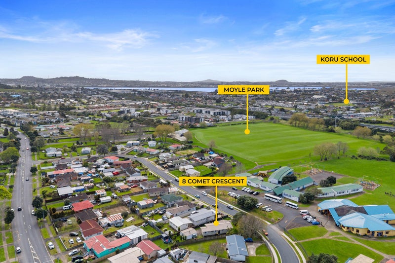8 Comet Crescent, Mangere, Auckland - Carousel 16