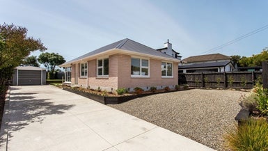 10 Greenhaven Drive, Burwood, Christchurch - Carousel 1