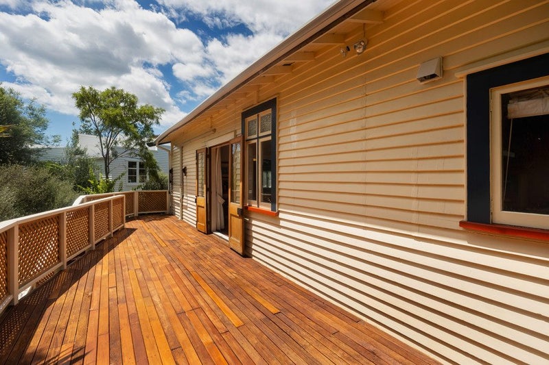 2A Martin Avenue, Mount Albert, Auckland - Carousel 2