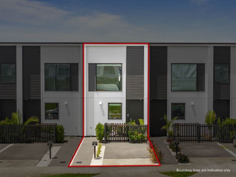 25 Koura Drive, Red Beach, Red Beach - Carousel 1