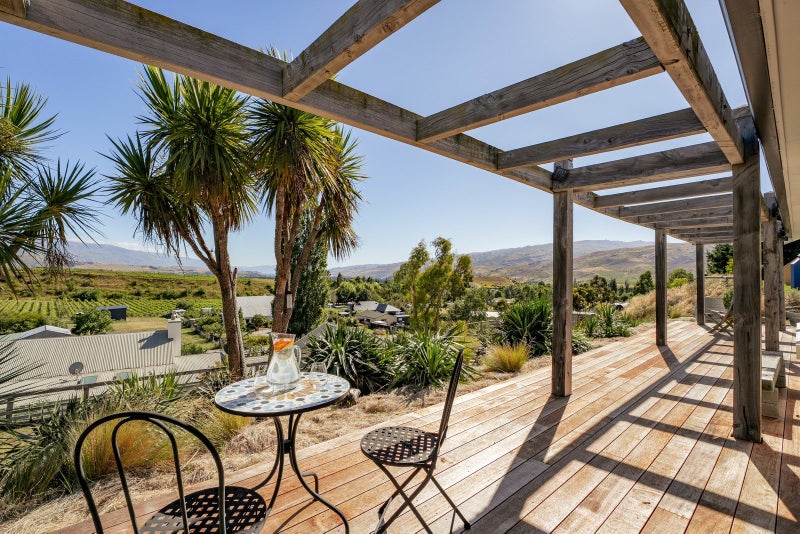 32 Hall Road, Bannockburn, Cromwell - Carousel 2