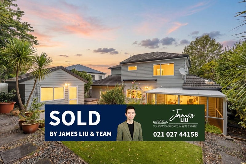 108 Stapleford Crescent, Browns Bay, Auckland - Carousel 1