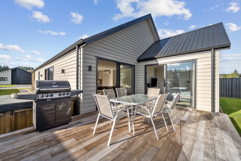 5 Williams Crescent, Alexandra, Alexandra - Carousel 2