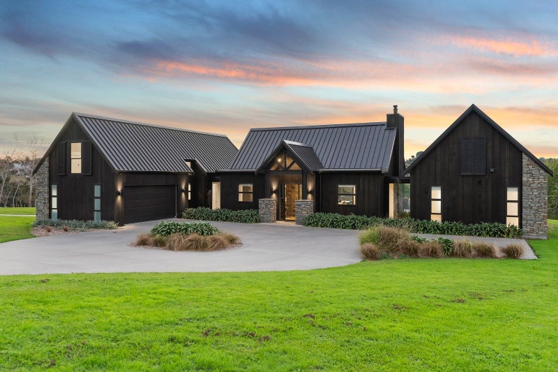 202 Broomfields Road, Whitford, Whitford - Carousel 1